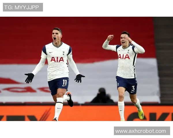 武汉网球队以66分领跑大师赛积分榜展现强劲实力 武汉网球队以66分领跑大师赛积分榜展现强劲实力